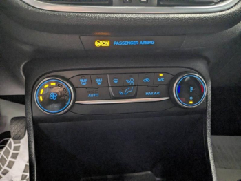 Photo 14 du bon plan FORD Fiesta 1.0 Flexifuel 95ch ST-Line 5p occasion à 16490 €
