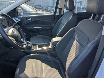 Photo 7 du bon plan FORD Kuga 2.0 TDCi 180ch Stop&Start Titanium 4x4 Powershift occasion à 14900 €