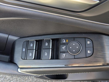 Photo 24 du bon plan NISSAN Qashqai 1.3 Mild Hybrid 158ch Tekna Xtronic occasion à 24990 €
