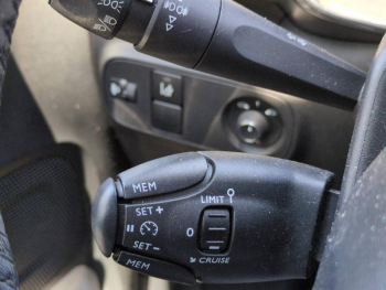 Photo 26 du bon plan CITROEN C3 PureTech 82ch Shine occasion à 8490 €
