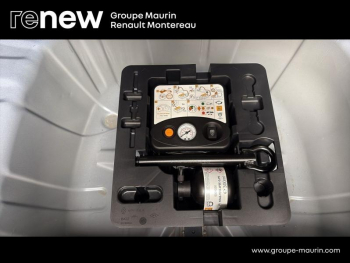 Photo 15 du bon plan RENAULT Captur 1.3 TCe mild hybrid 140ch RS Line occasion à 20890 €