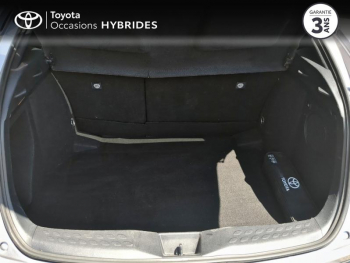 Photo 10 du bon plan TOYOTA C-HR 122h Collection 2WD E-CVT MY20 occasion à 22490 €
