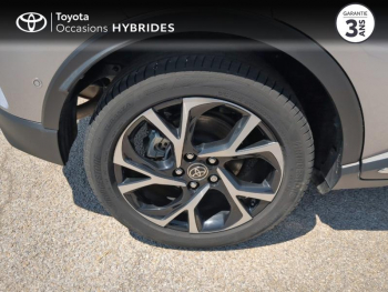 Photo 16 du bon plan TOYOTA C-HR 122h Collection 2WD E-CVT MY20 occasion à 22490 €