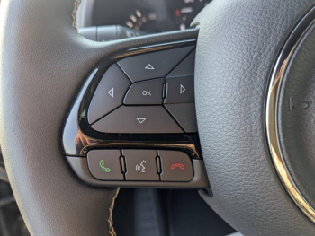 Photo 8 du bon plan JEEP Renegade 1.3 GSE T4 190ch 4xe Brooklyn Edition AT6 MY21 occasion à 17850 €