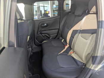 Photo 24 du bon plan JEEP Renegade 1.3 GSE T4 190ch 4xe Brooklyn Edition AT6 MY21 occasion à 17850 €
