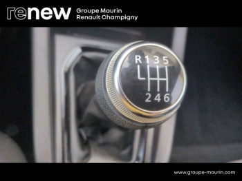 Photo 15 du bon plan RENAULT Clio 1.0 TCe 90ch Evolution occasion à 13290 €