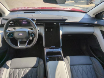 Photo 17 du bon plan FORD Explorer 286ch Extended Range 77kWh Pack Premium RWD occasion à 43990 €