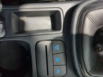 Photo 18 du bon plan FORD Fiesta 1.0 EcoBoost 95ch Cool & Connect 5p occasion à 11990 €