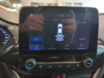 Photo 21 du bon plan FORD Fiesta 1.0 EcoBoost 95ch Cool & Connect 5p occasion à 11990 €