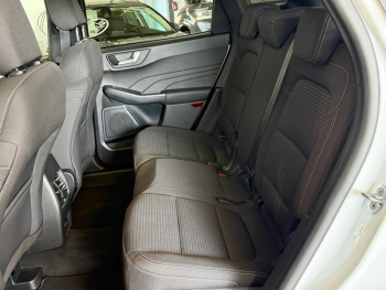 Photo 8 du bon plan FORD Kuga 2.5 Duratec 190ch FHEV E85 Titanium BVA occasion à 22989 €