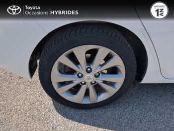 Photo 16 du bon plan TOYOTA Auris HSD 136h Dynamic occasion à 9900 €