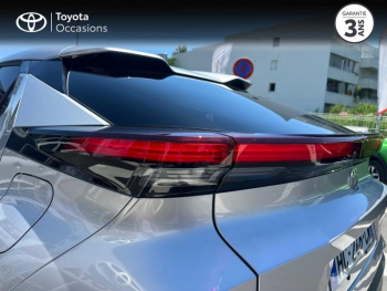 Photo 21 du bon plan TOYOTA C-HR 1.8 Hybride 140ch Design MY25 occasion à 27490 €