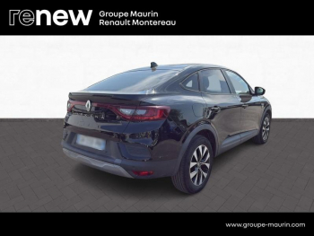 Photo 5 du bon plan RENAULT Arkana 1.6 E-Tech hybride 145ch Evolution -22 occasion à 19990 €