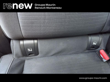 Photo 17 du bon plan RENAULT Arkana 1.6 E-Tech hybride 145ch Evolution -22 occasion à 19990 €