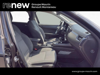 Photo 18 du bon plan RENAULT Arkana 1.6 E-Tech hybride 145ch Evolution -22 occasion à 19990 €