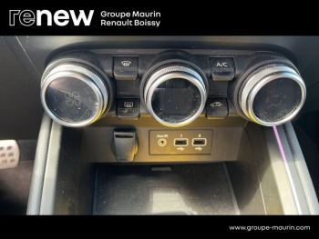 Photo 31 du bon plan RENAULT Clio 1.6 E-Tech hybride 140ch RS Line -21N occasion à 18900 €