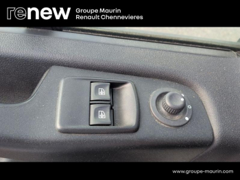Photo 44 du bon plan RENAULT Trafic Fg VUL L1H1 1000 2.0 dCi 120ch Confort E6 occasion à 15990 €