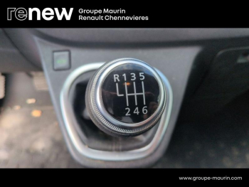 Photo 49 du bon plan RENAULT Trafic Fg VUL L1H1 1000 2.0 dCi 120ch Confort E6 occasion à 15990 €