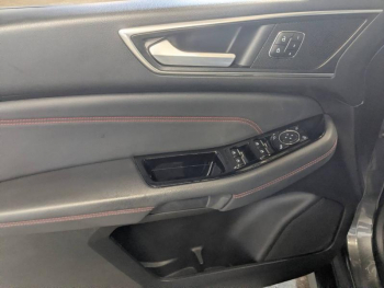 Photo 9 du bon plan FORD S-MAX 2.5 Duratec 190ch Hybrid ST-Line eCVT occasion à 31990 €