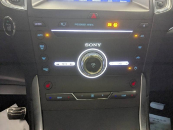 Photo 21 du bon plan FORD S-MAX 2.5 Duratec 190ch Hybrid ST-Line eCVT occasion à 31990 €