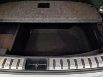 Photo 12 du bon plan LEXUS NX 300h 4WD Luxe occasion à 25490 €