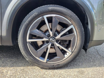 Photo 5 du bon plan NISSAN Qashqai e-POWER 190ch Tekna occasion à 26790 €