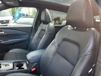 Photo 6 du bon plan NISSAN Qashqai e-POWER 190ch Tekna occasion à 26790 €