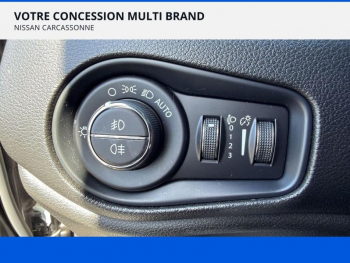 Photo 12 du bon plan JEEP Renegade 1.3 GSE T4 240ch 4xe S AT6 occasion à 18990 €