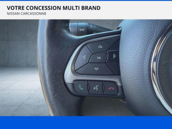 Photo 16 du bon plan JEEP Renegade 1.3 GSE T4 240ch 4xe S AT6 occasion à 18990 €