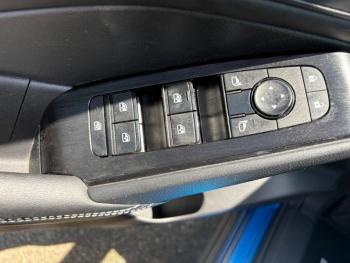 Photo 12 du bon plan NISSAN Qashqai 1.3 Mild Hybrid 140ch Visia occasion à 15990 €