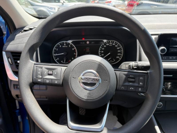 Photo 13 du bon plan NISSAN Qashqai 1.3 Mild Hybrid 140ch Visia occasion à 15990 €