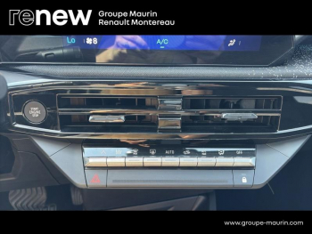 Photo 35 du bon plan RENAULT Clio 1.8 E-Tech 160ch full hybrid Techno occasion à 26900 €