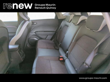 Photo 4 du bon plan RENAULT Captur 1.6 E-Tech hybride 145ch Techno Fast Track occasion à 18990 €