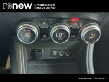 Photo 9 du bon plan RENAULT Captur 1.6 E-Tech hybride 145ch Techno Fast Track occasion à 18990 €