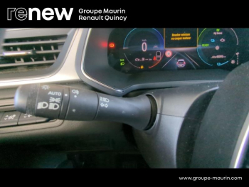 Photo 12 du bon plan RENAULT Captur 1.6 E-Tech hybride 145ch Techno Fast Track occasion à 18990 €