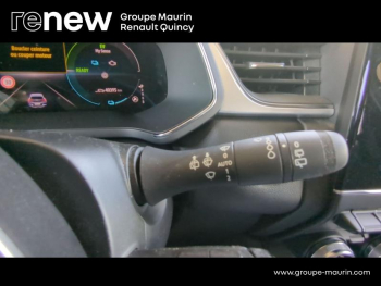 Photo 14 du bon plan RENAULT Captur 1.6 E-Tech hybride 145ch Techno Fast Track occasion à 18990 €