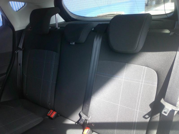 Photo 21 du bon plan FORD Fiesta 1.0 EcoBoost 100ch Stop&Start Cool & Connect 5p E85 occasion à 11900 €