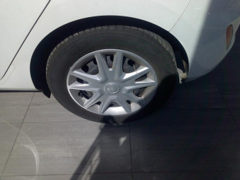 Photo 23 du bon plan FORD Fiesta 1.0 EcoBoost 100ch Stop&Start Cool & Connect 5p E85 occasion à 11900 €