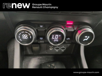 Photo 23 du bon plan RENAULT Arkana 1.6 E-Tech 145ch Intens -21B occasion à 18490 €