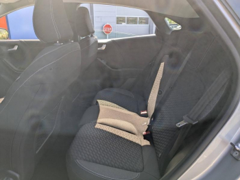 Photo 19 du bon plan FORD Puma 1.0 Flexifuel 125ch S&S mHEV Titanium occasion à 15398 €