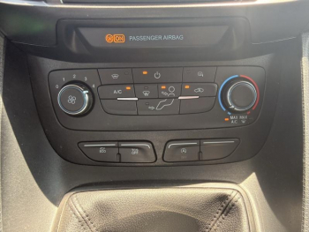 Photo 18 du bon plan FORD Transit Connect VUL L1 1.0E 100ch E85 Trend Business Nav occasion à 13990 €