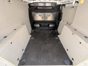 Photo 24 du bon plan FORD Transit Connect VUL L1 1.0E 100ch E85 Trend Business Nav occasion à 13990 €