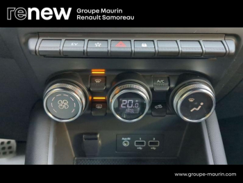 Photo 28 du bon plan RENAULT Captur 1.6 E-Tech hybride rechargeable 160ch RS Line -21 occasion à 17900 €
