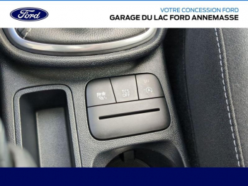 Photo 23 du bon plan FORD Fiesta 1.0 Flexifuel 95ch Titanium Business 5p occasion à 14990 €