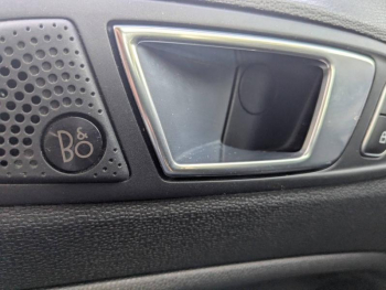 Photo 13 du bon plan FORD EcoSport 1.0 EcoBoost 125ch Titanium 141g occasion à 16480 €
