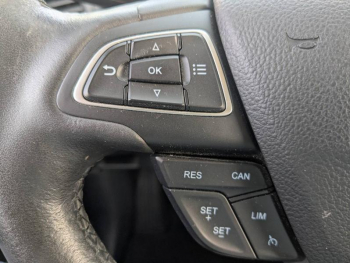 Photo 17 du bon plan FORD EcoSport 1.0 EcoBoost 125ch Titanium 141g occasion à 16480 €