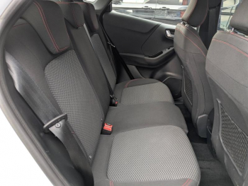 Photo 21 du bon plan FORD Puma 1.0 EcoBoost 125ch S&S mHEV ST-Line Powershift occasion à 21400 €