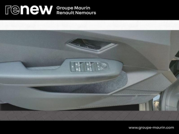 Photo 18 du bon plan RENAULT Megane E-Tech Electric EV60 130ch Evolution ER super charge -B occasion à 21990 €