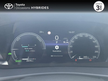 Photo 14 du bon plan TOYOTA C-HR 1.8 Hybride 140ch Design MY25 occasion à 26990 €