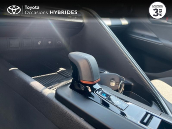 Photo 15 du bon plan TOYOTA C-HR 2.0 Hybride 200ch Design NG23 occasion à 28490 €